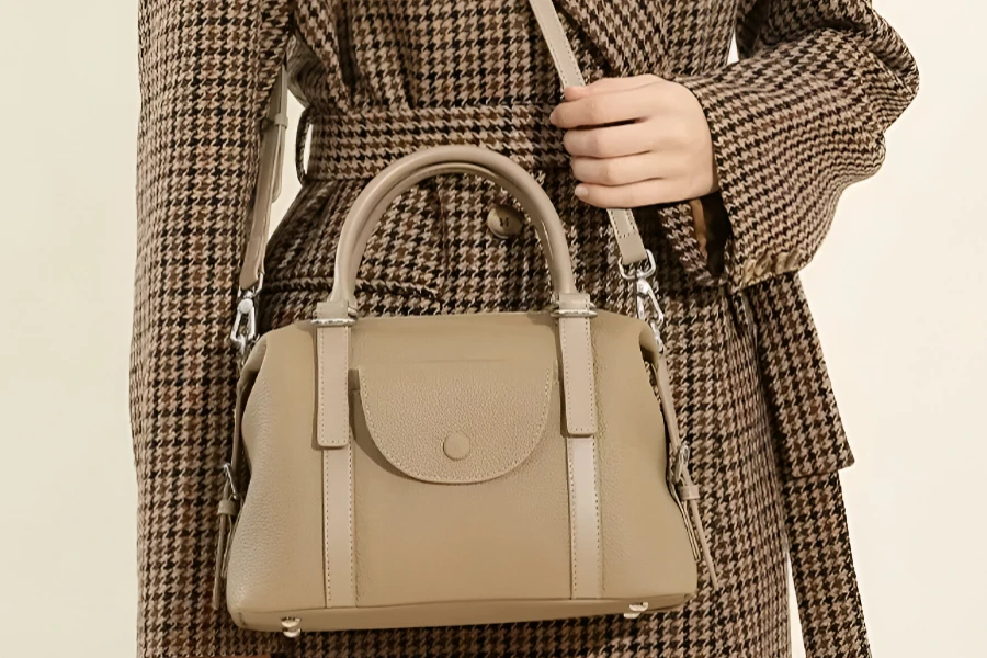 Luxury Commuter Shoulder Bag